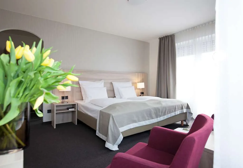 Hotel Senator Muenchen Germany